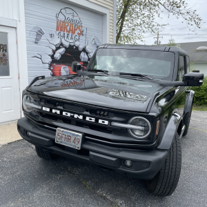 Bronco_Black_2